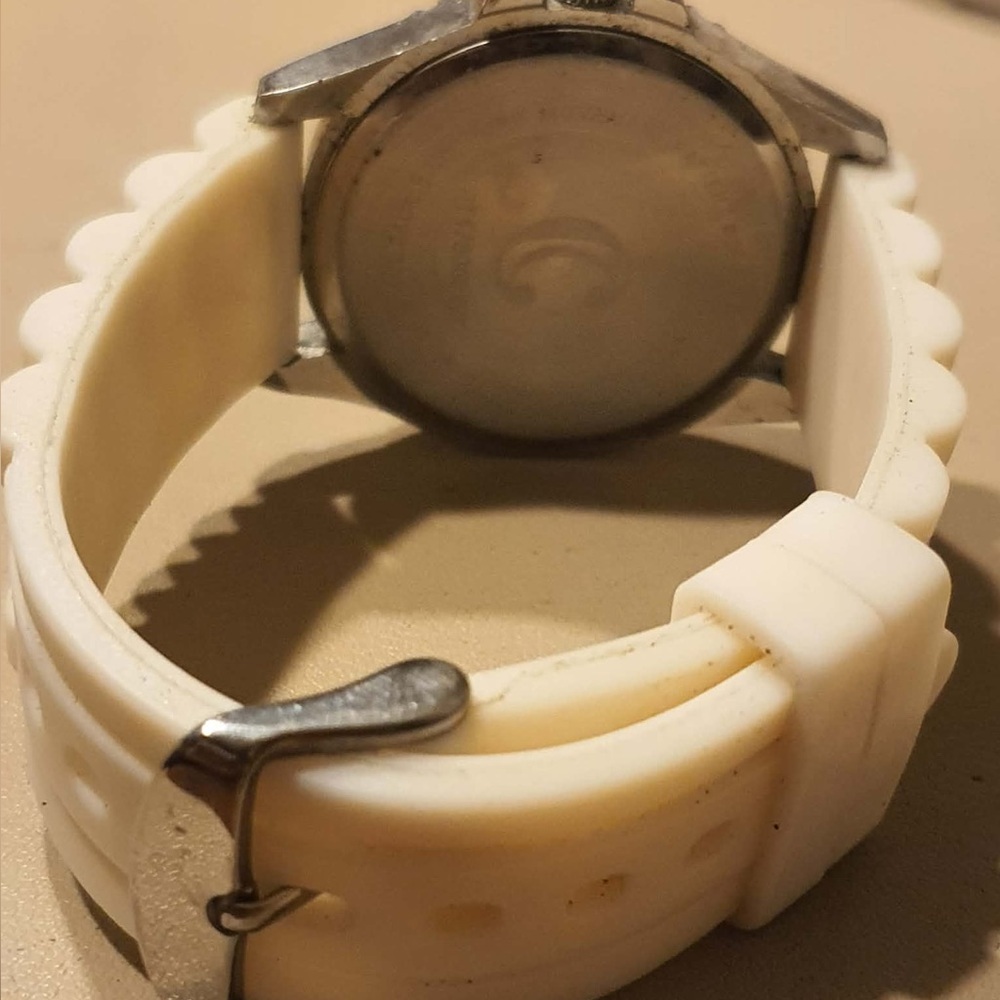 🦋10/$20🦋 Charming Charlie Silver/White Rhinestone Silicone Women's Watch - Picture 3 of 4